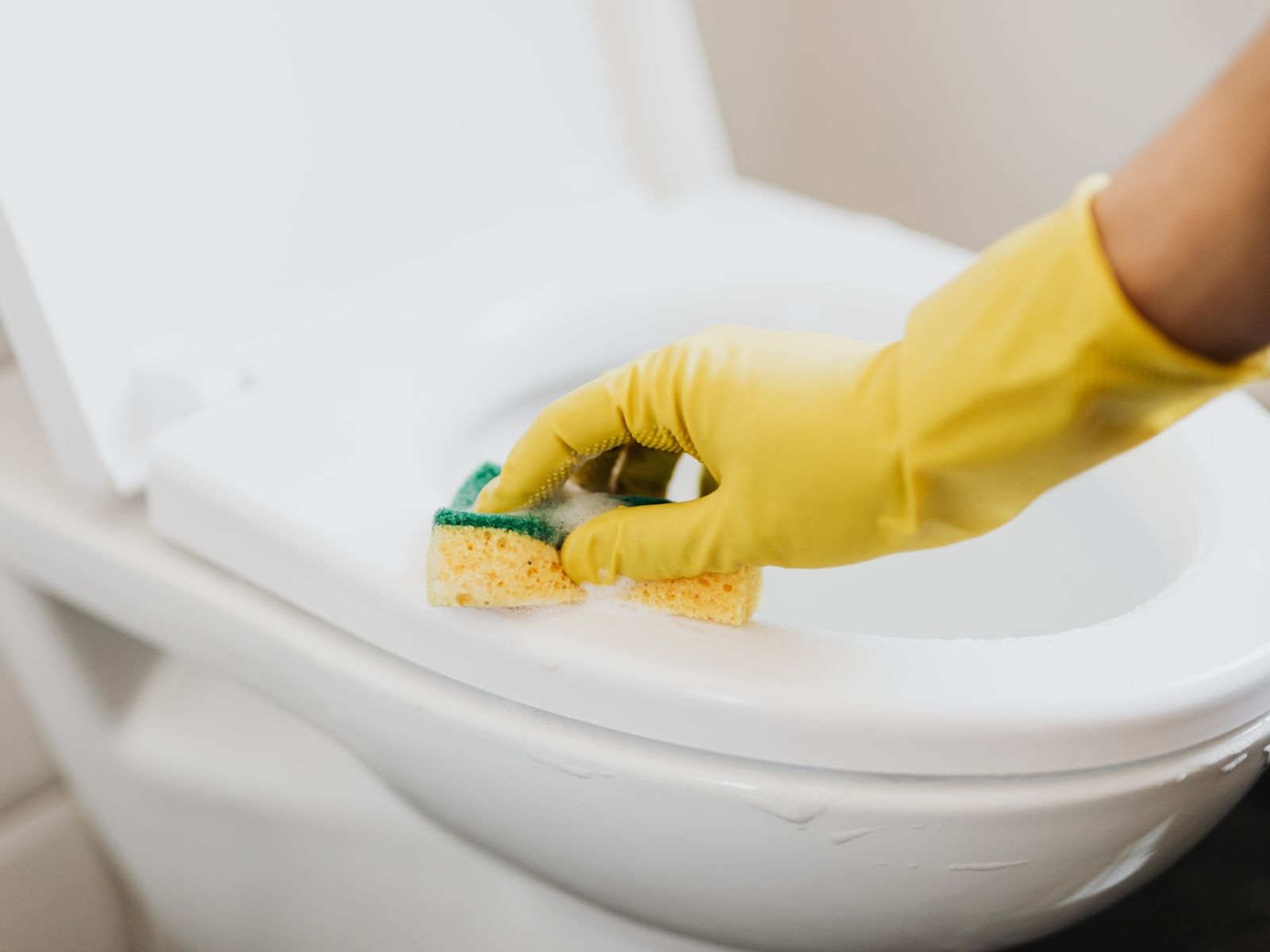How is thorough cleaning performed for every room in the house?