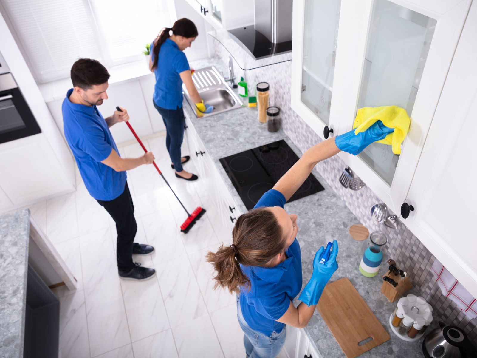 Comprehensive Deep Cleaning Services